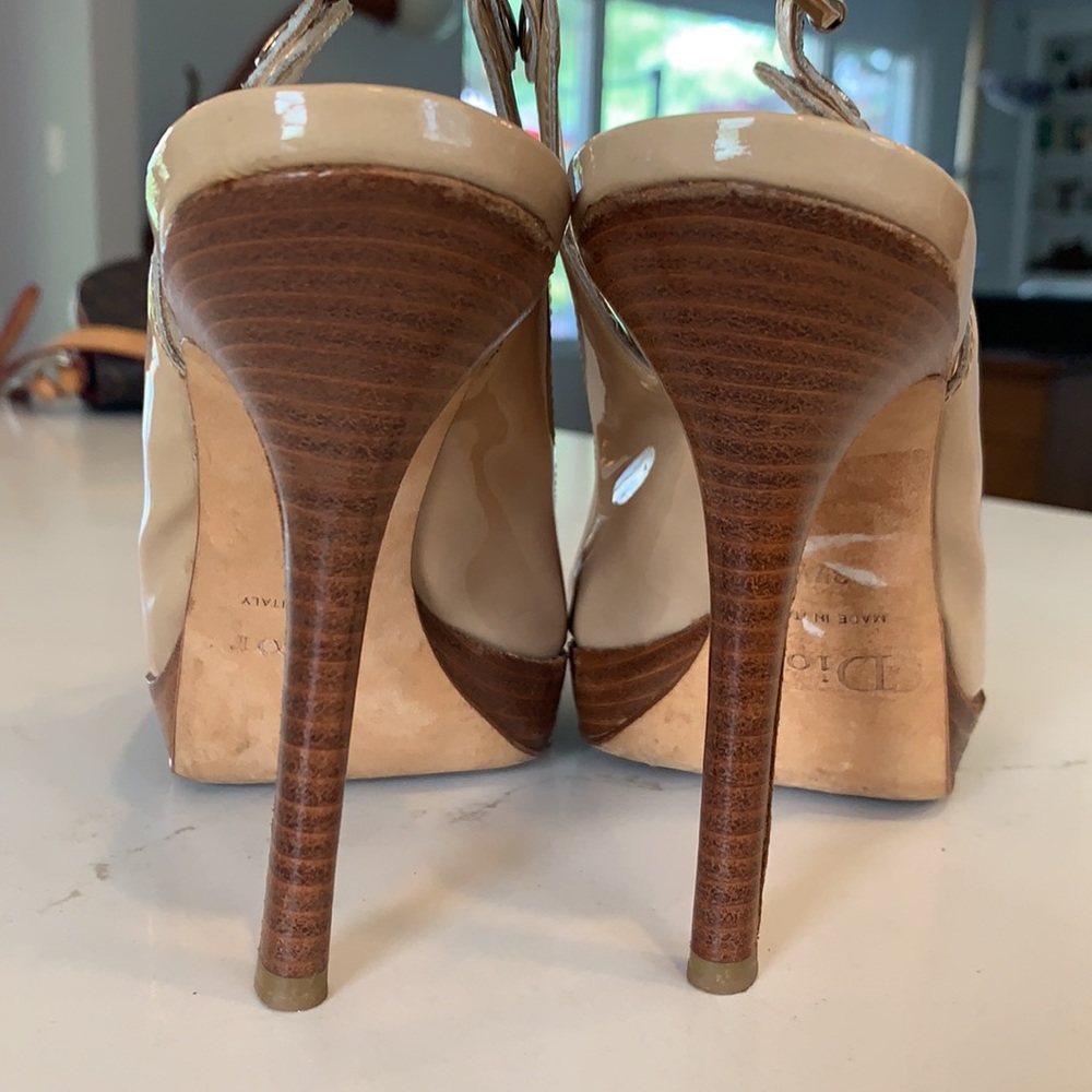 Christian Dior patent leather platform pumps - Picture 8 of 16